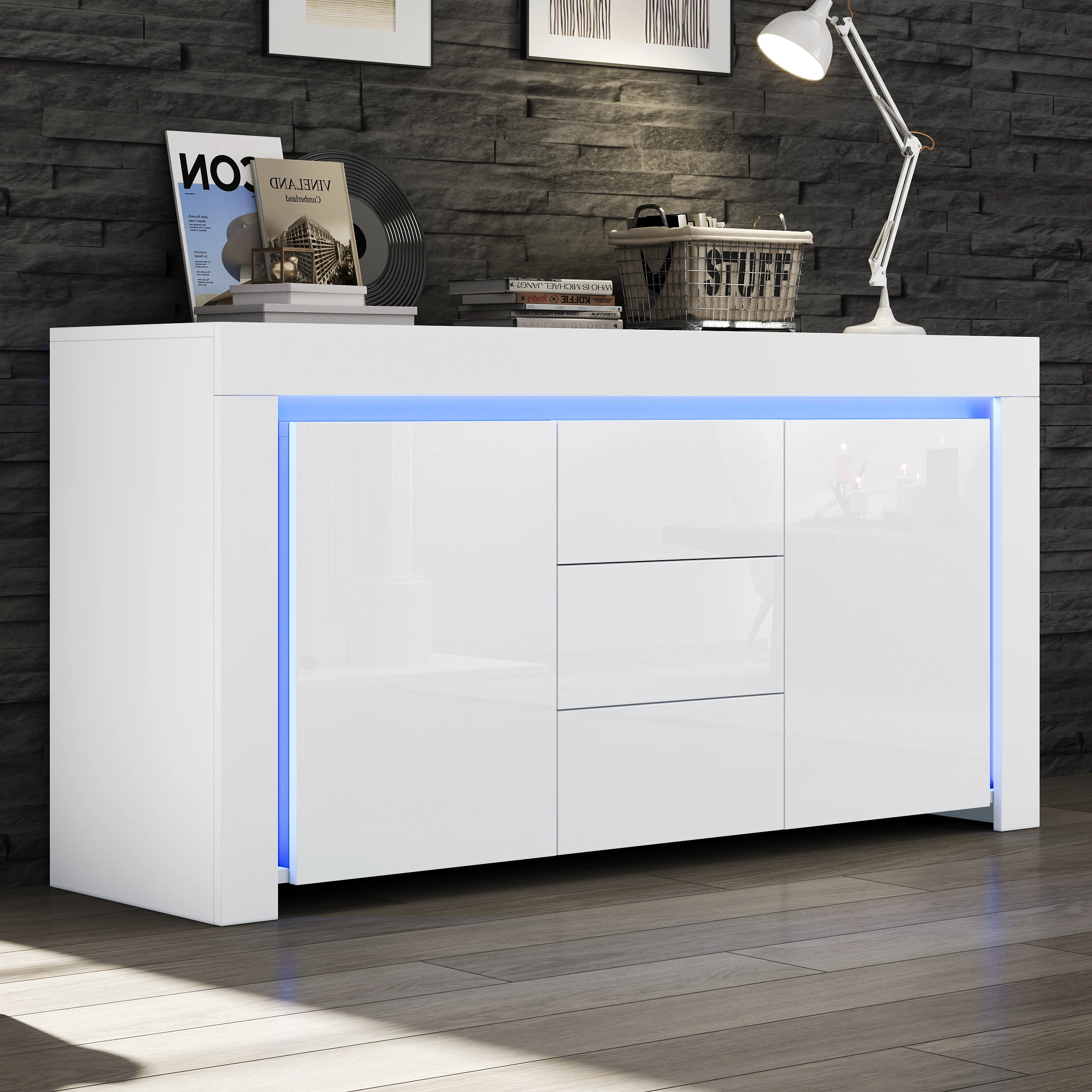 KOMHTOM Hochglanz-Wohnzimmerschrank mit 3 Schubladen, 2 Türen und LED-Lichtleiste, 140 cm breiter Beistellschrank mit Stauraum – Detail 2