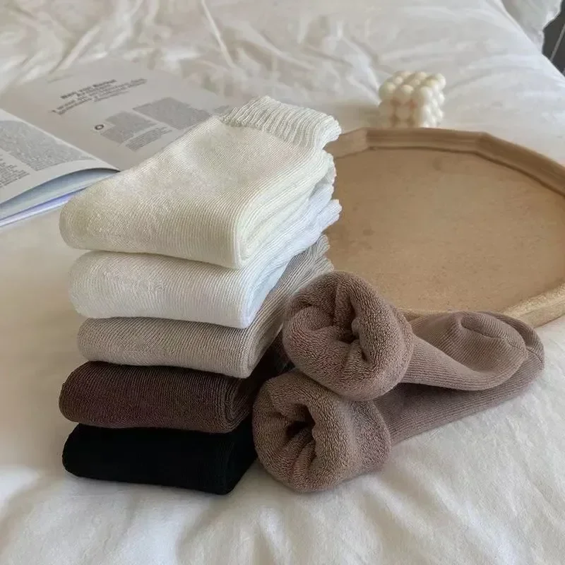 

Woman Thermal Warm Solid Set Sock Fluffy Fashion Black Winter Sleeping Socks White Middle Color Tube Thick