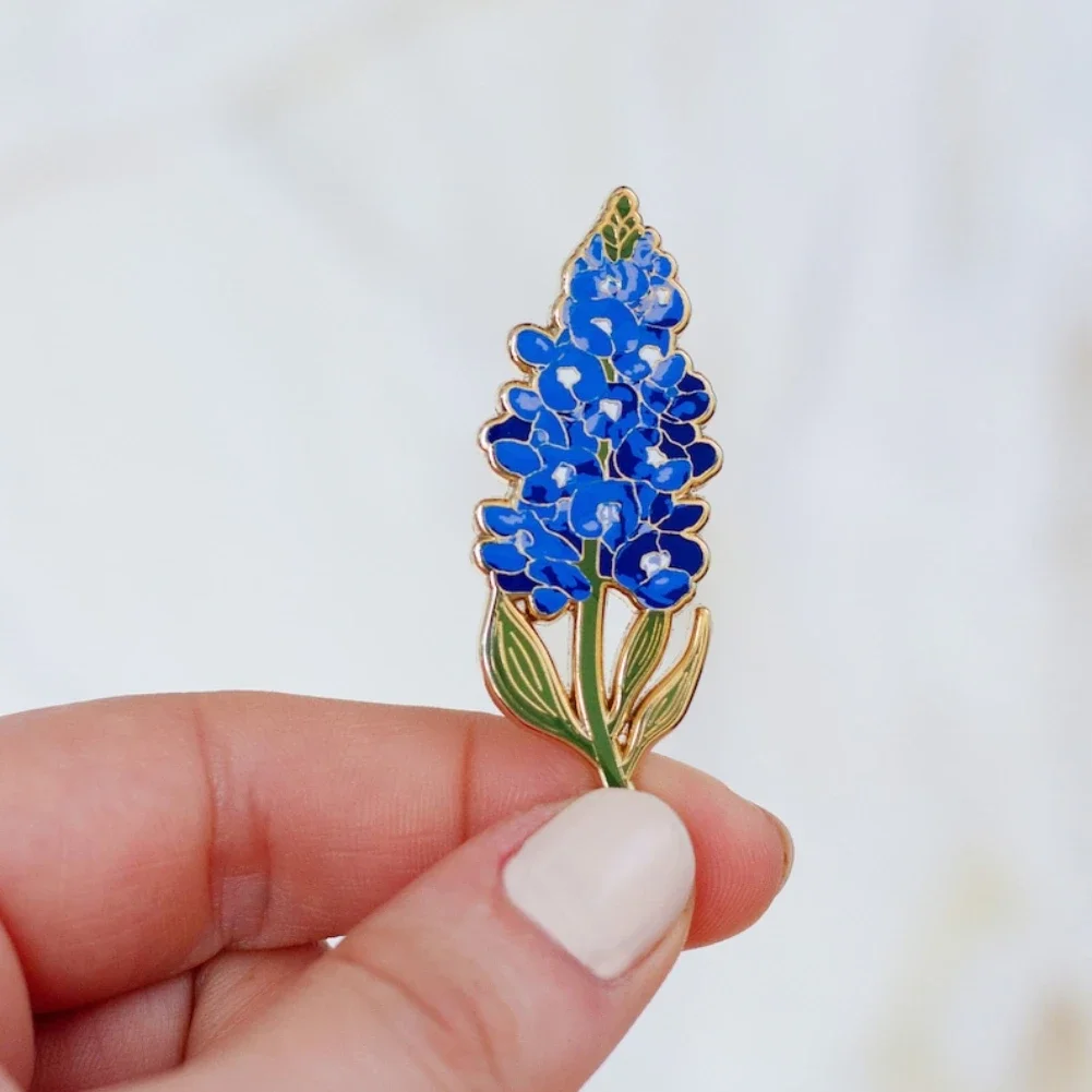 Bluebonnet Pin de esmalte duro, insignia de flor silvestre de Texas, broche Floral, regalo de amante de la naturaleza botánica, entusiastas del jardín, floración de primavera