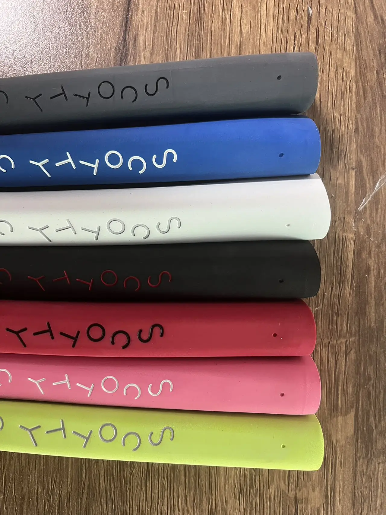Golf Grip 1pc Rubber Pistol Contour 6 colors for choose Golf Putter Grip Club golf grips