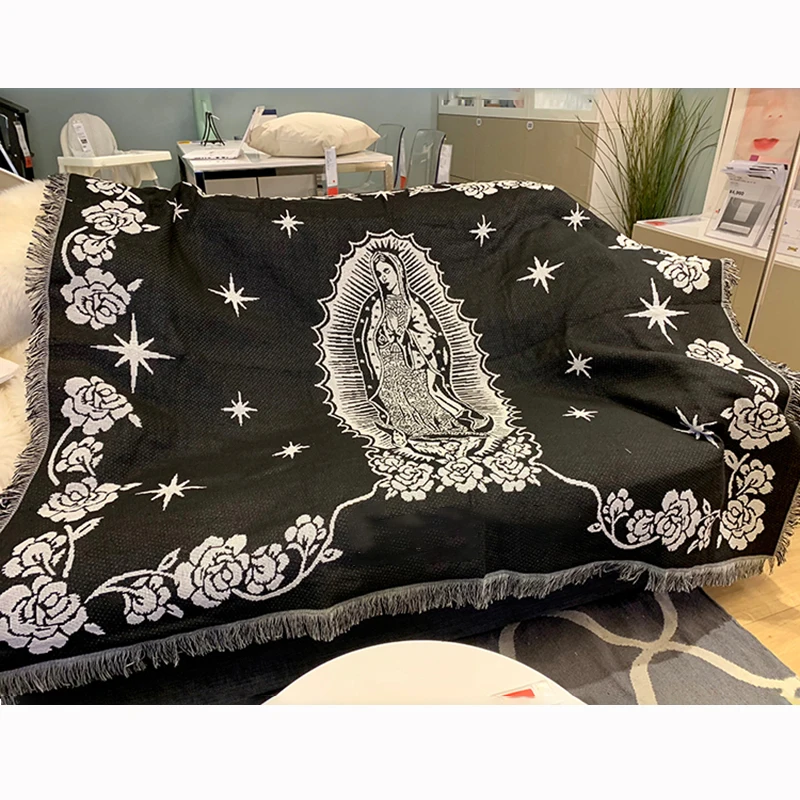 The Virgin Mary Blanket Personality Tapestry Office Air Conditioning Red  Black Blankets Nap Blanket Living Room Sofa Ornaments