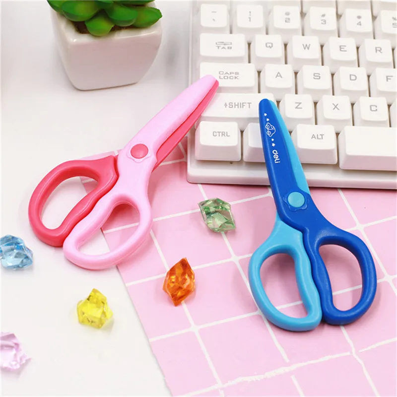 DELI Child Safety Scissors Kindergarten Round Head Small Plastic