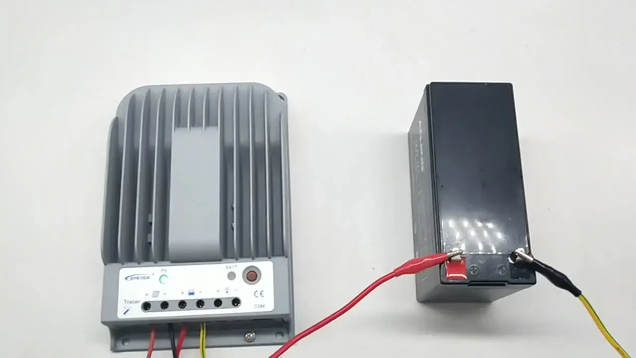 EPever MPPT 30A Solar Charge Controller Negative Ground 12V 24V with WIFI, BLE, Remote Meter, PV Communication 3215BN 2
