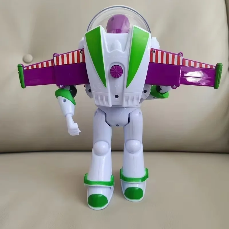 Robot Giocattolo Elettrico Camminante con Articolazioni Mobili, Regalo Creativo di Compleanno, Decorazione e Gioco per Bambini e Ragazzi - immagine 4