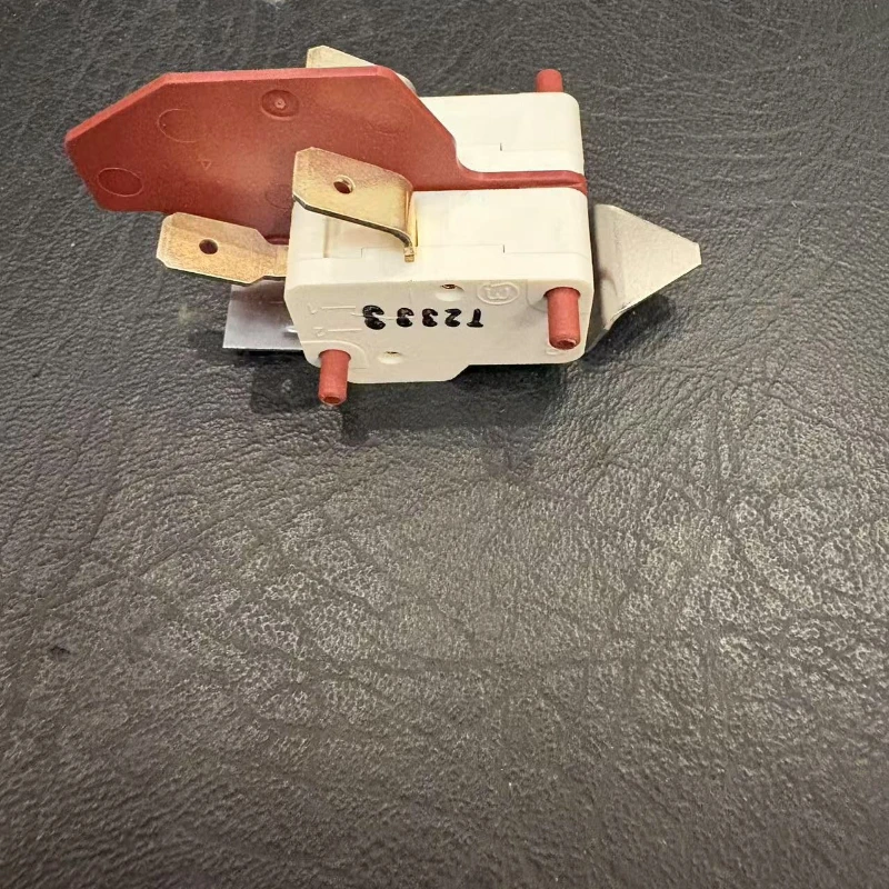 Slide image e9b5f82172da468597f699a1bee7db0b