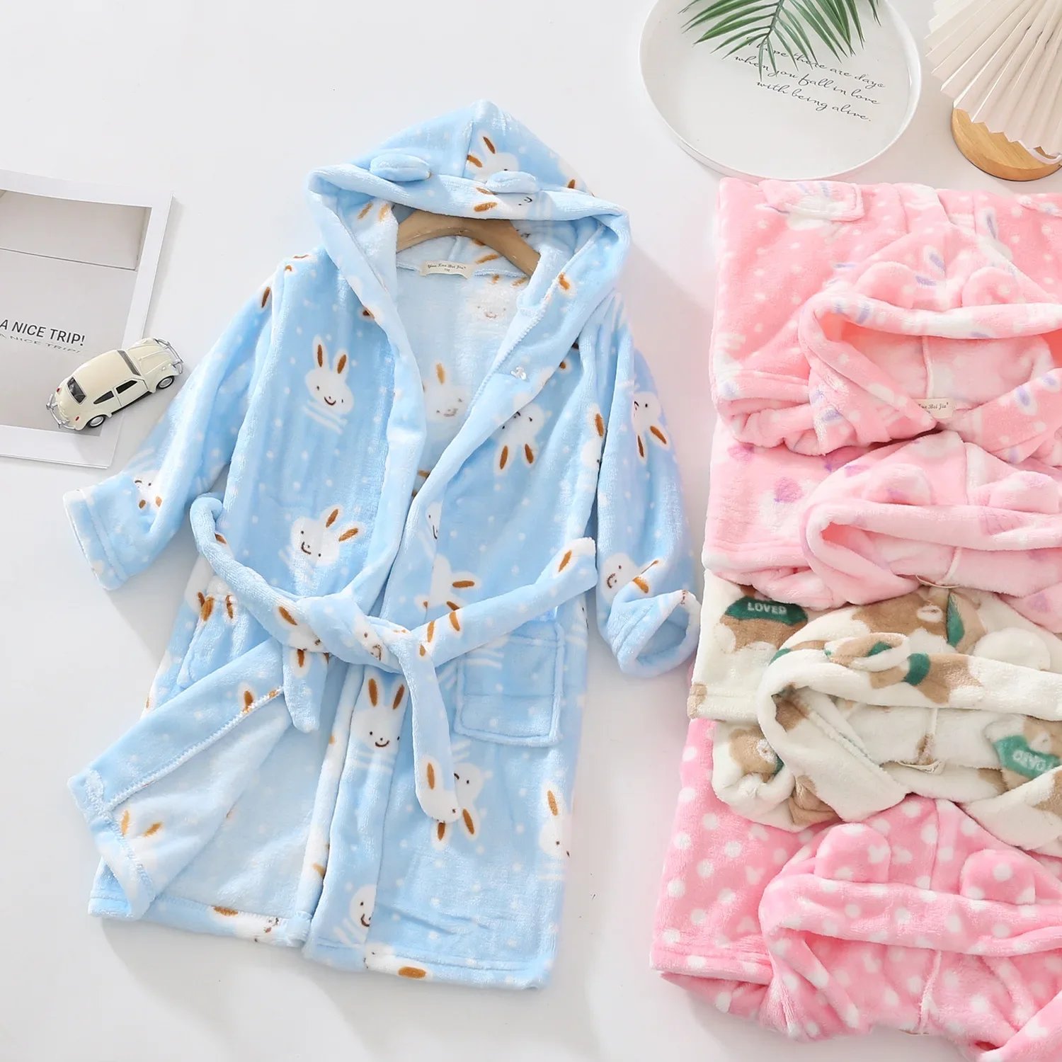 Kinderen Cartoon Kat Gewaden Nieuwe Winter Baby Meisje Badjas Nachtkleding Voor Kinderen Flanellen Capuchon Pyjama Jongens Homewear Kleding