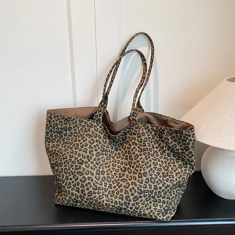 New Fashion Leopard Print Tote Bag Women Casual Shoulder Handbag Large Canvas Bucket Bag Guangzhou High Quality Bag 7
