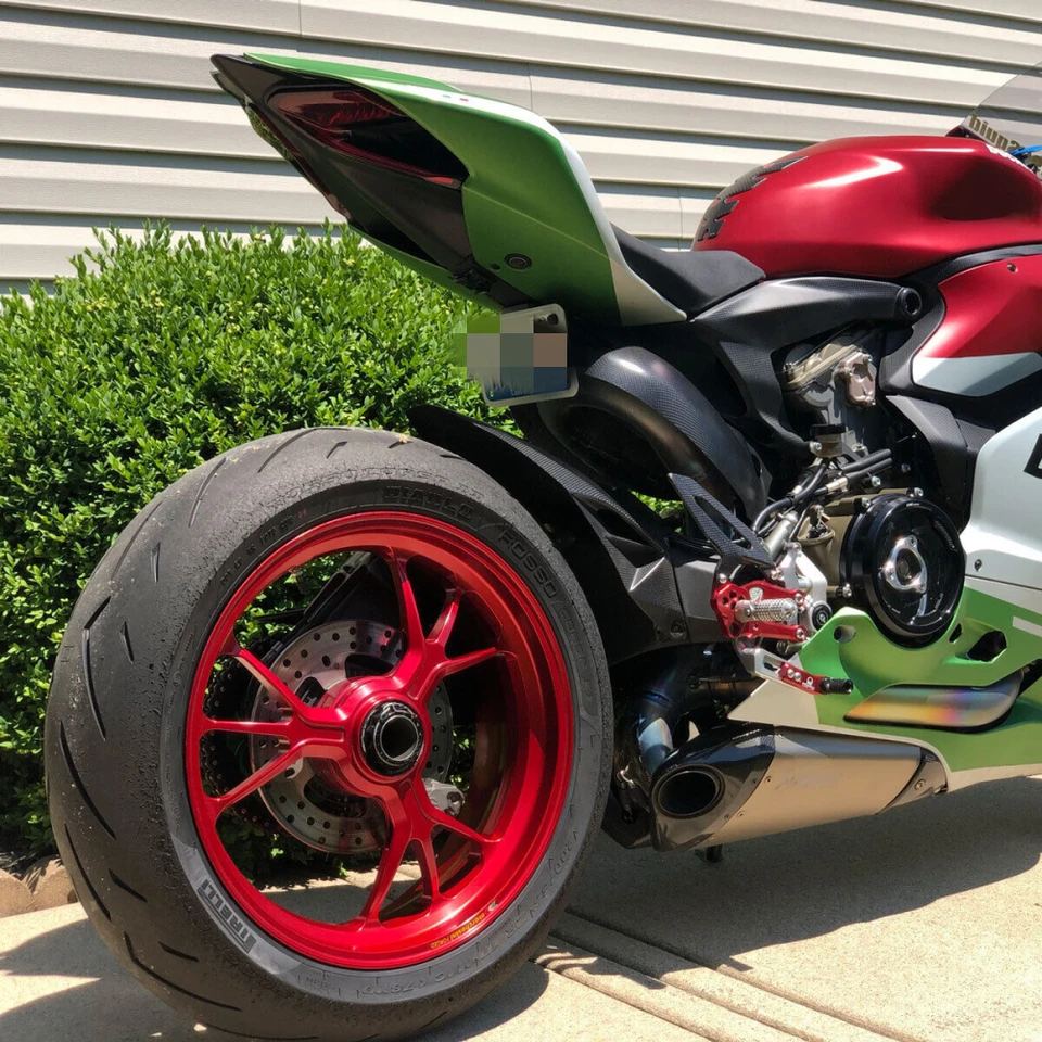 フェアリング DUCATI 899 959カーボンファイバーリアタイヤハガ泥ガードフェンダーカバーフェアリングカウル Ducati 899 959 Carbon Fiber Rear Tire バイク用カウル オートバイ カーボンファイバー リアフェンダー フェア