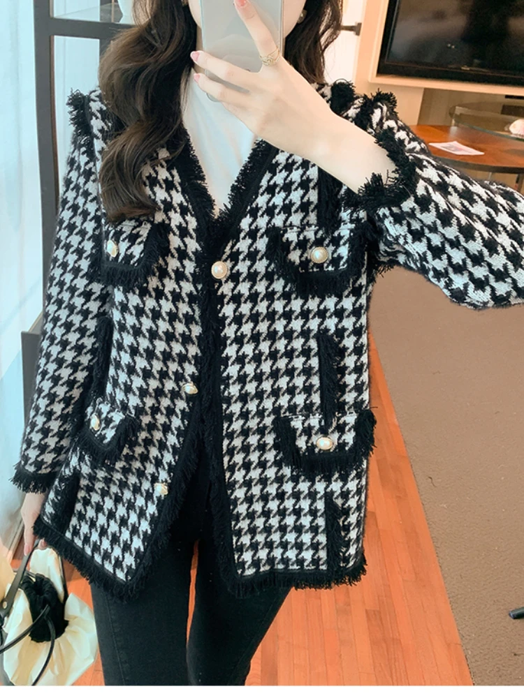 

JMPRS Elegant Thoundstooth Coats Womem Korean Fashion Tassel Long Sleeve Jacket Female Pearl Button Outwear Clothing 2022 New