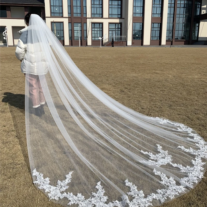 

3 M Wide Bridal Veil Metal Hair Comb Three-dimensional Flower Bridal Veils