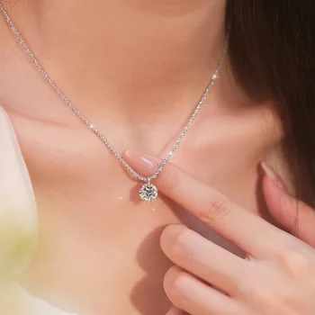 0.5-2CT Women's Necklace Super Sparkly D Color VVS1 Moissanite Pendant S925 sterling silver chain plated Jewelry 2