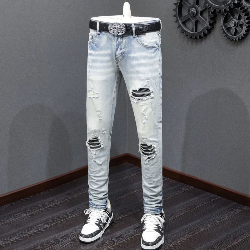 High Street Fashion Men Jeans Retro Light Blue Stretch Skinny Fit Ripped Jeans Men Leather Patched Designer Hip Hop Brand Pants