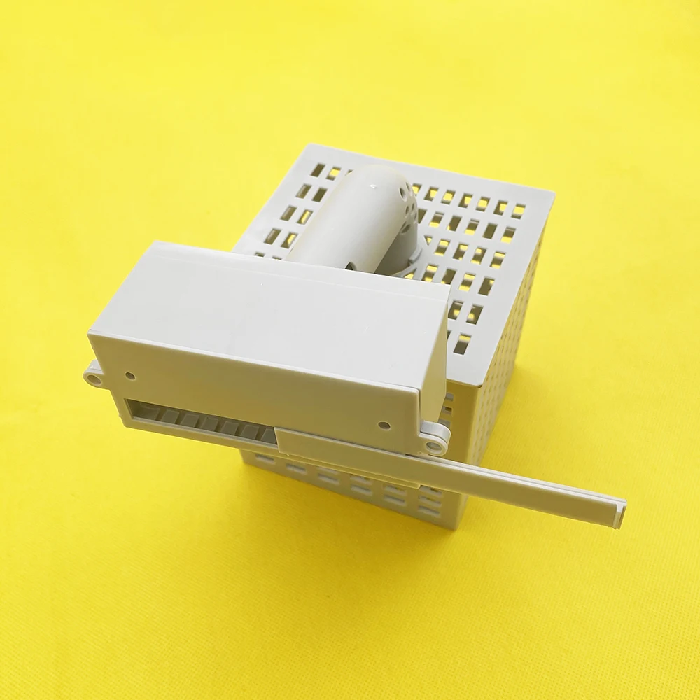 New Design Beekeeping Swarm Bee Tools Farm Separator Anti Queen Eacape Separate Bee Colony Hive Supplies