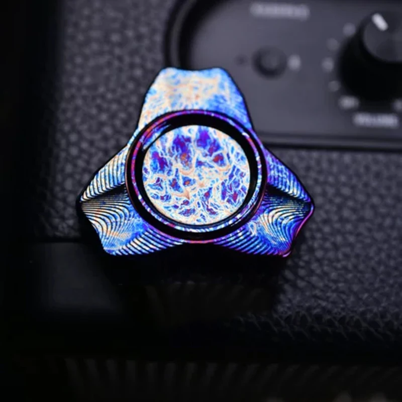 

Fidget Spinner EDC Three-page Stainless Steel Fingertip Spinner Office Decompression and Decompression Artifact Adult Metal Toy