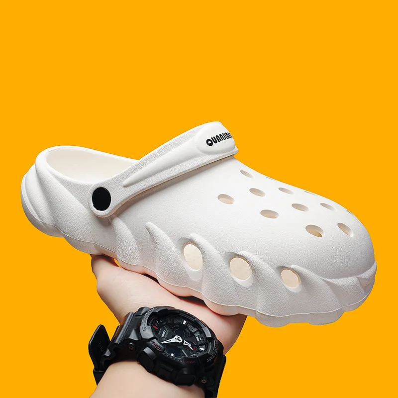 Men's And Women's Slippers Sandals Outdoor Non-slip Fashion Couple Beach Shoes Size 35-45