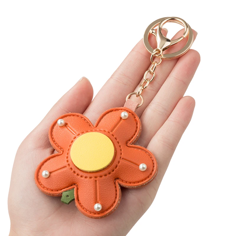 Leather Rose Flowers Keychains Cute Tassel Flower Key Chain PU Leather Flower  Keychain Custom - China PVC Keychain and PVC Key Chain price