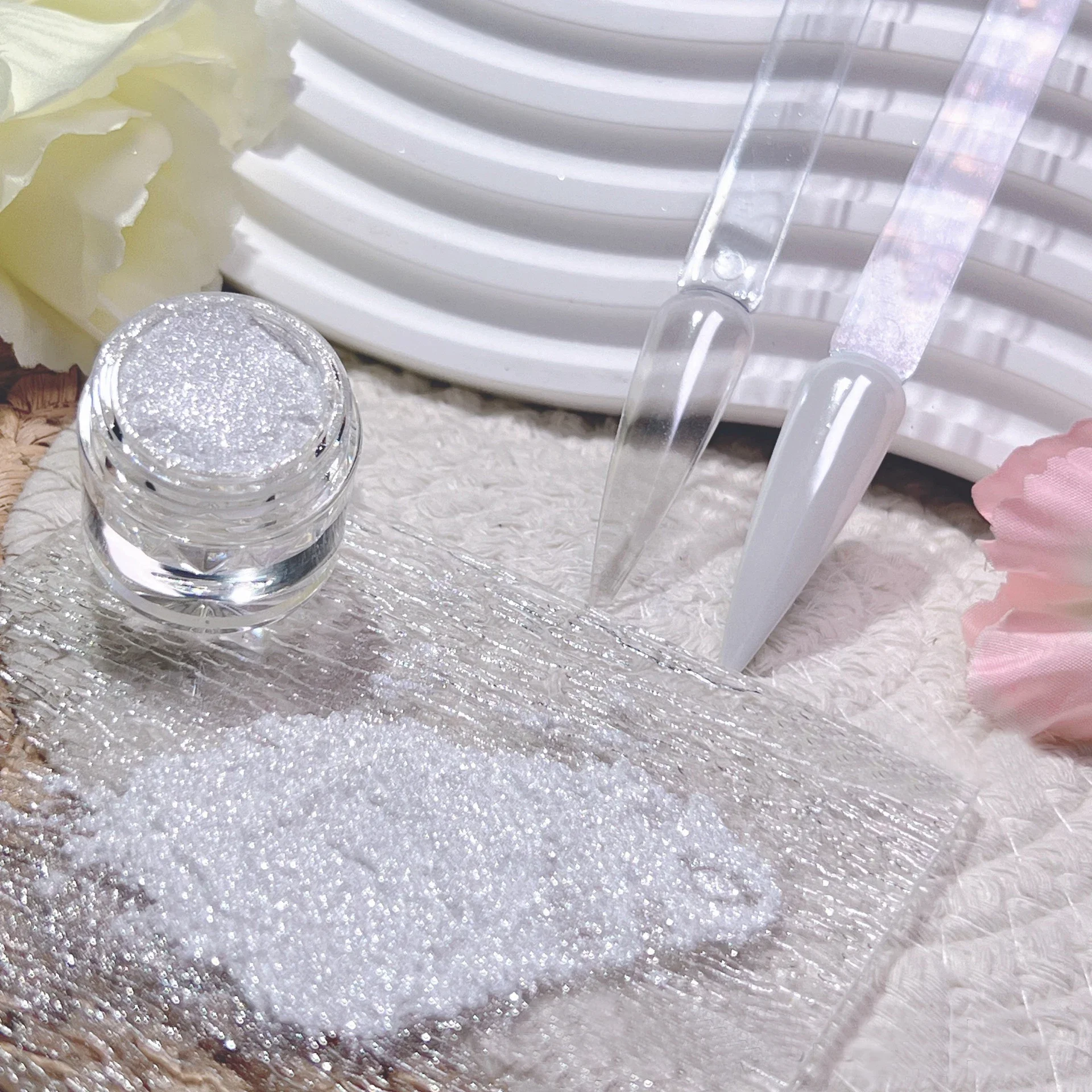 Nail Powder Nail Pigment Nail Glitter White Chrome Nail Powder Super Glossy Clear Mirror Effect Smooth Pearl Glitter Pigment Transparent Powder