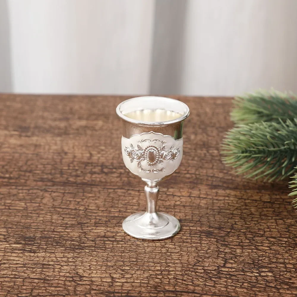Gold Vintage Wine Goblet - European-Style Drinkware