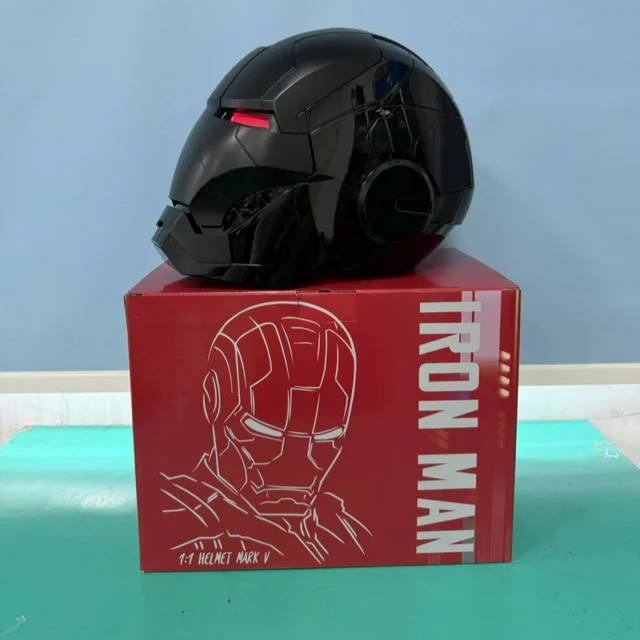 アイアンマンヘルメット Amazon.co.jp: アイアンマンヘルメット1：1本物のウェアラブル