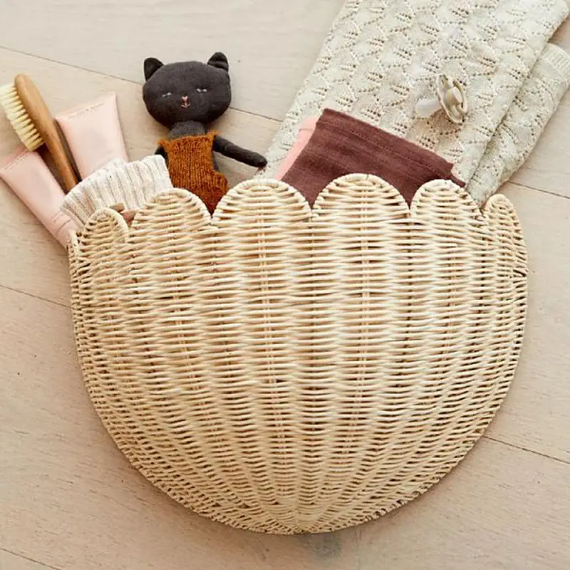 Scalloped Wicker Baskets For Wall Natural Woven Rattan Organizer Scalloped Home Decor Storage For Living Room Study Nursery 4
