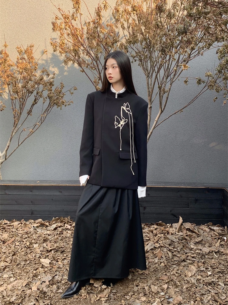 CHEERART Vintage Black Blazer For Women Embroidery Butterfly