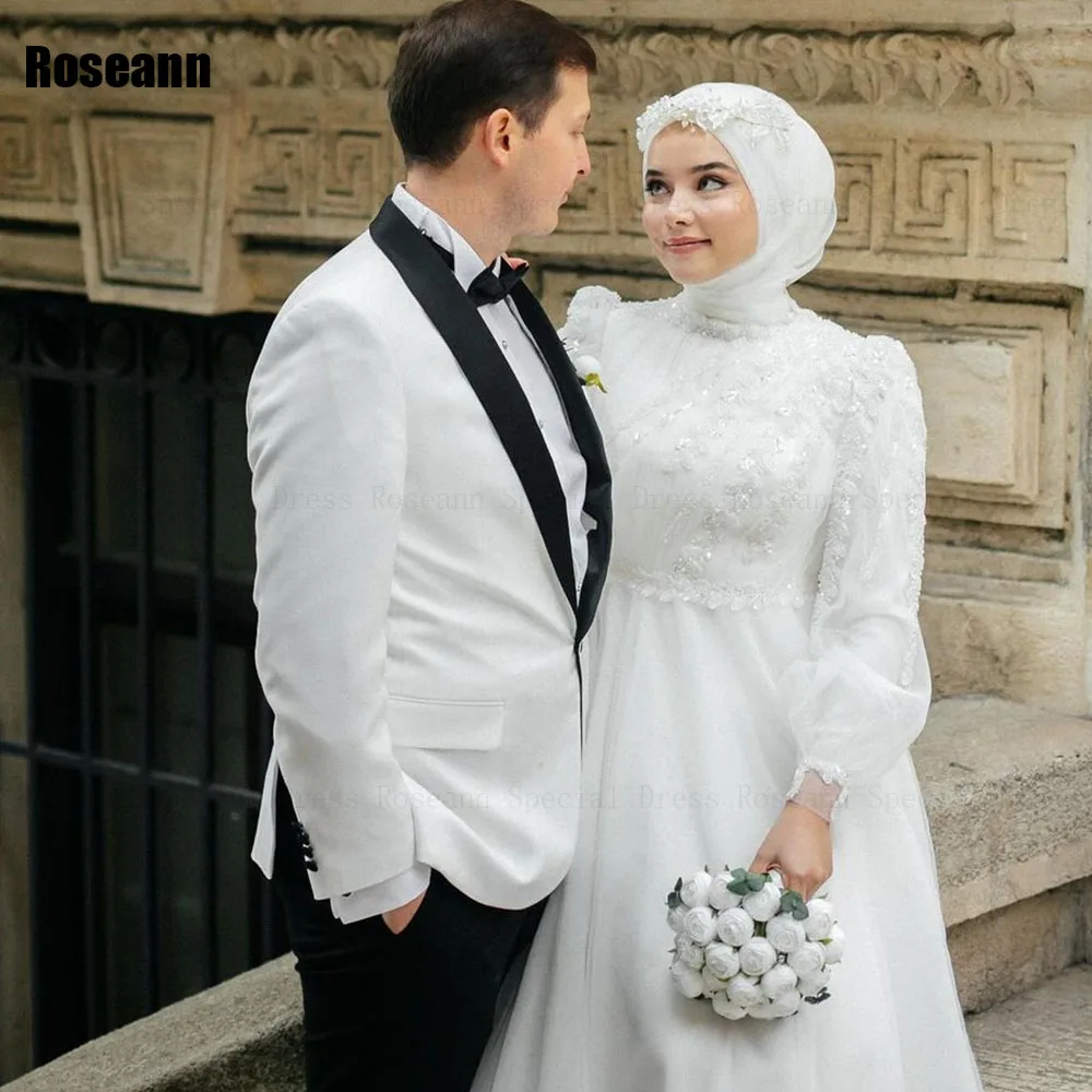Muslim 2024 Ivory A-line Wedding Dresses Applique Flowers Draped Pleat Brush Train Satin Bride Gown Floor Length robe de mariée 2
