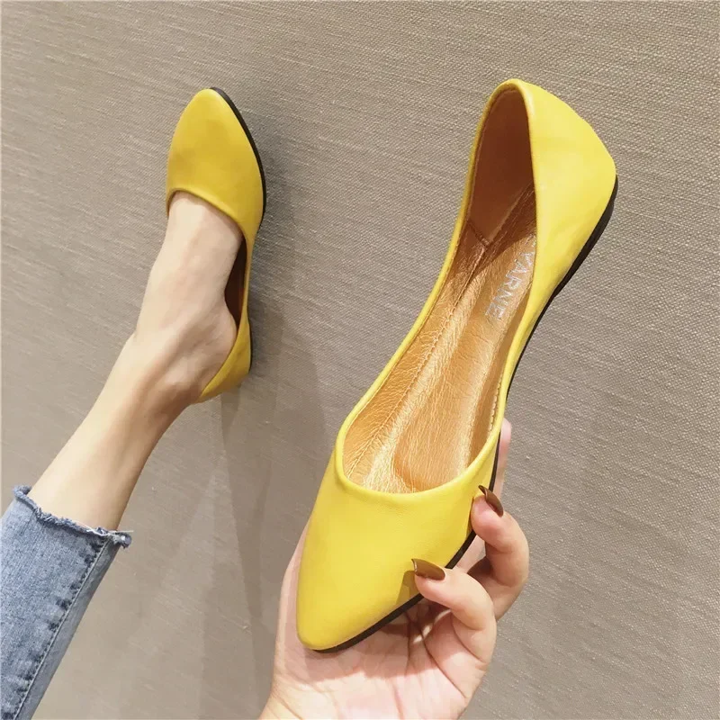Women's Shoes Leather Soft Sole Candy Shallow Mouth Single Shoes Flat Heel  Shoes Slip on Plus Size Mature Zapatos De Mujer