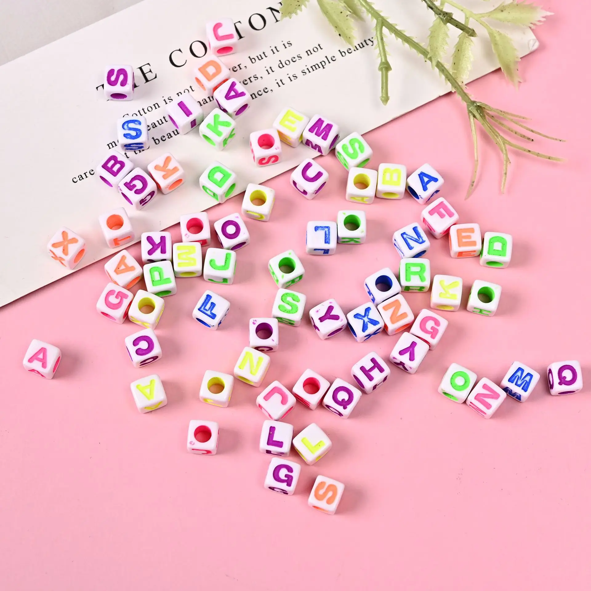 Colorful Letter Beads 6mm 2600pcs Mix A-Z Cubic Acrylic Beads White Alphabet Bead With Hole For DIY Necklace LKids Square Beads