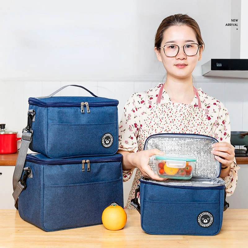 Camping Thermal Cooler Bag with Shoulder Strap Waterproof Oxford Cloth Picnic Insulated Lunch Box Basket