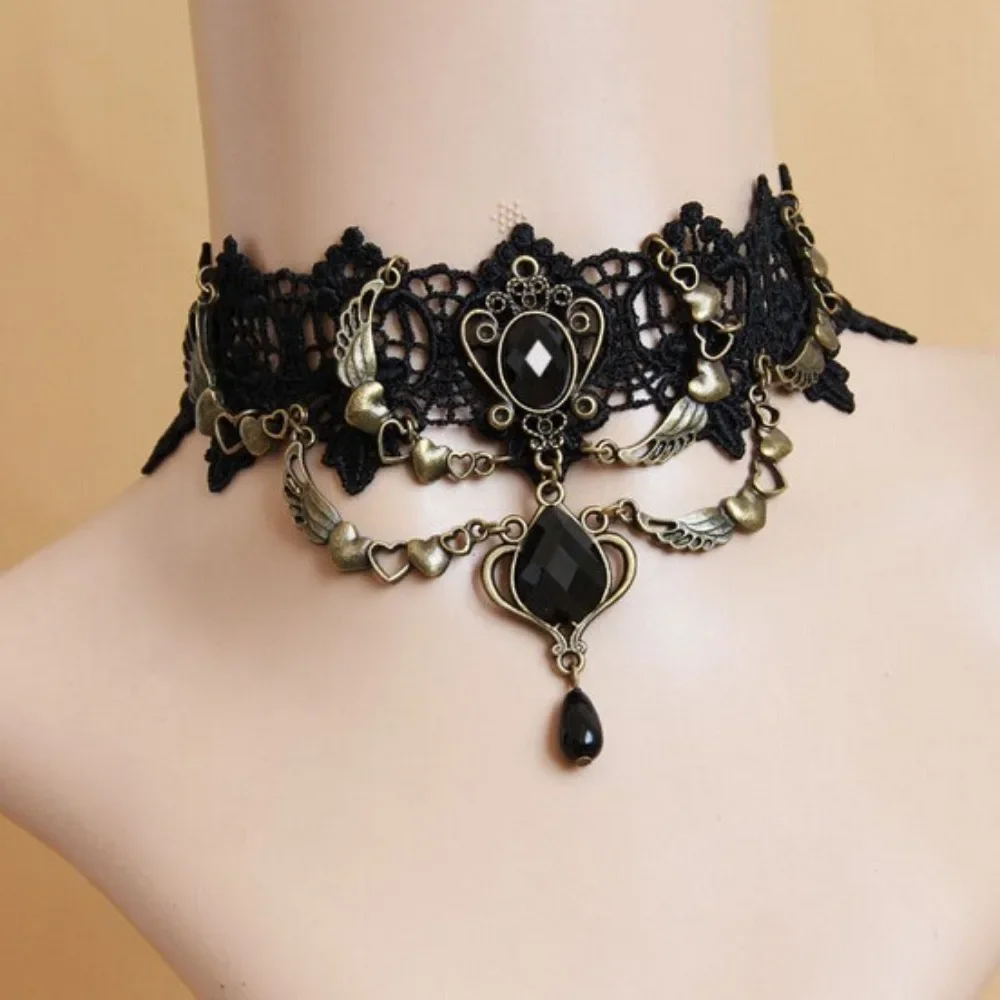 Gothic Crystal Black Lace Neck Choker Necklace for Women Vintage Victorian Steampunk Bracelet Jewelry For Halloween Party
