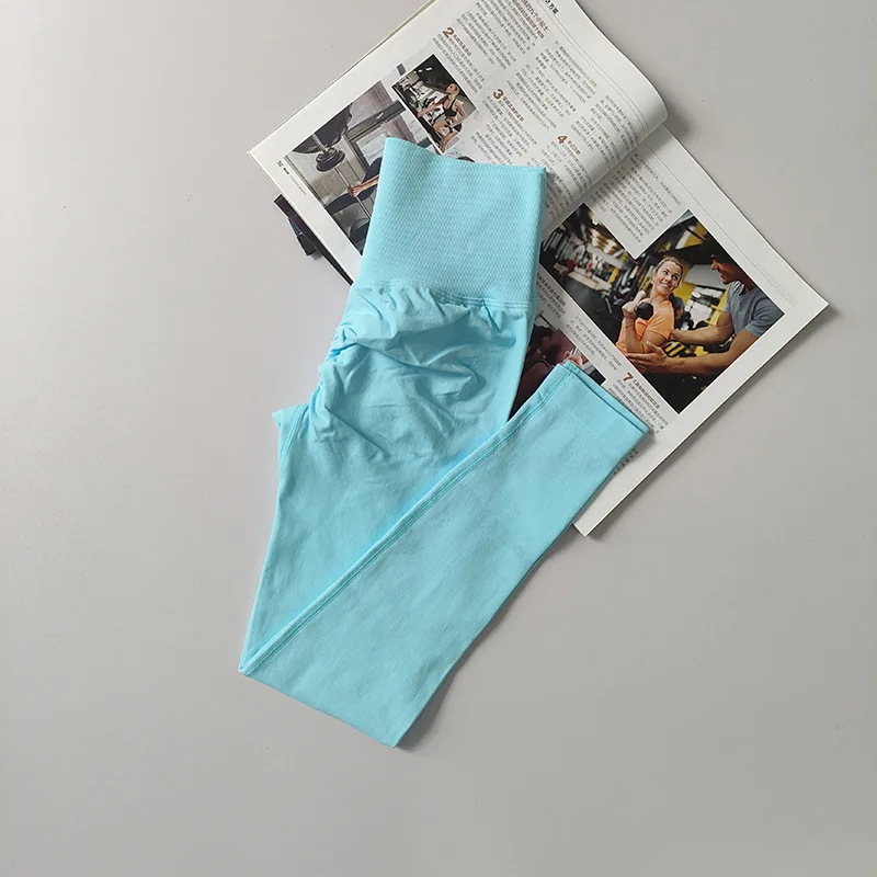 بنطلون رياضي نسائي بدون خياطة بخصر عالٍ ورفع للأرداف، بنطلون خوخي الشكل للجري والتمارين واليوغا، ليجنز ضيق للنساء