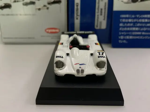 京商1:64 bmw v12 lmr #19 #15 1999 lmコレクションダイキャスト