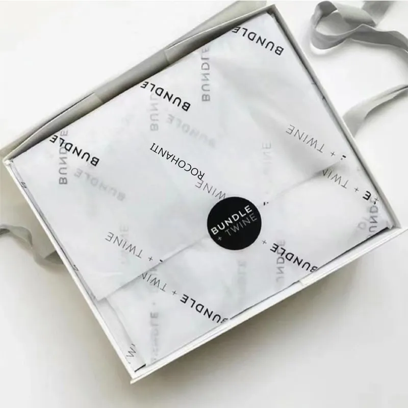 50 דפים נייר ממוחזר לאריזת בגדים ונעליים עם לוגו מותאם אישית לבן שחור וורוד נייר טישו למתנה עם פרחים