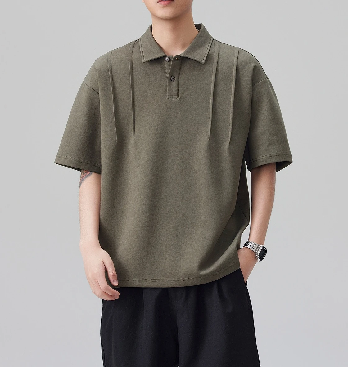 Polo Semplice da Uomo Estivo 2026 Nuovo Modello Ampio Casual con Risvolto a Mezza Manica - immagine 2