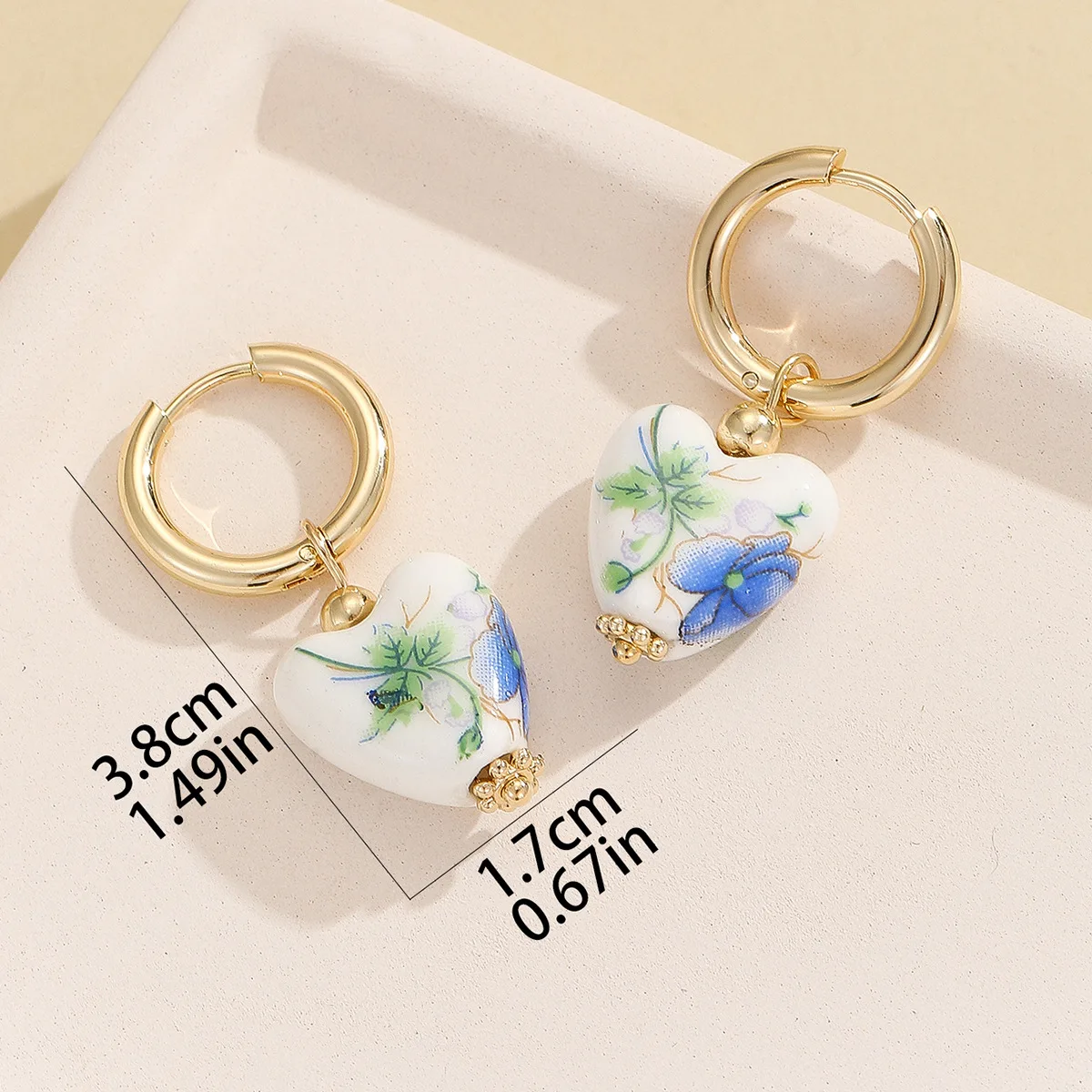 Fashion White Porcelain Printing Heart Drop Earring for Women Gold Plated Small Round Circle Hoop Earrings Charm Jewelry Bijoux