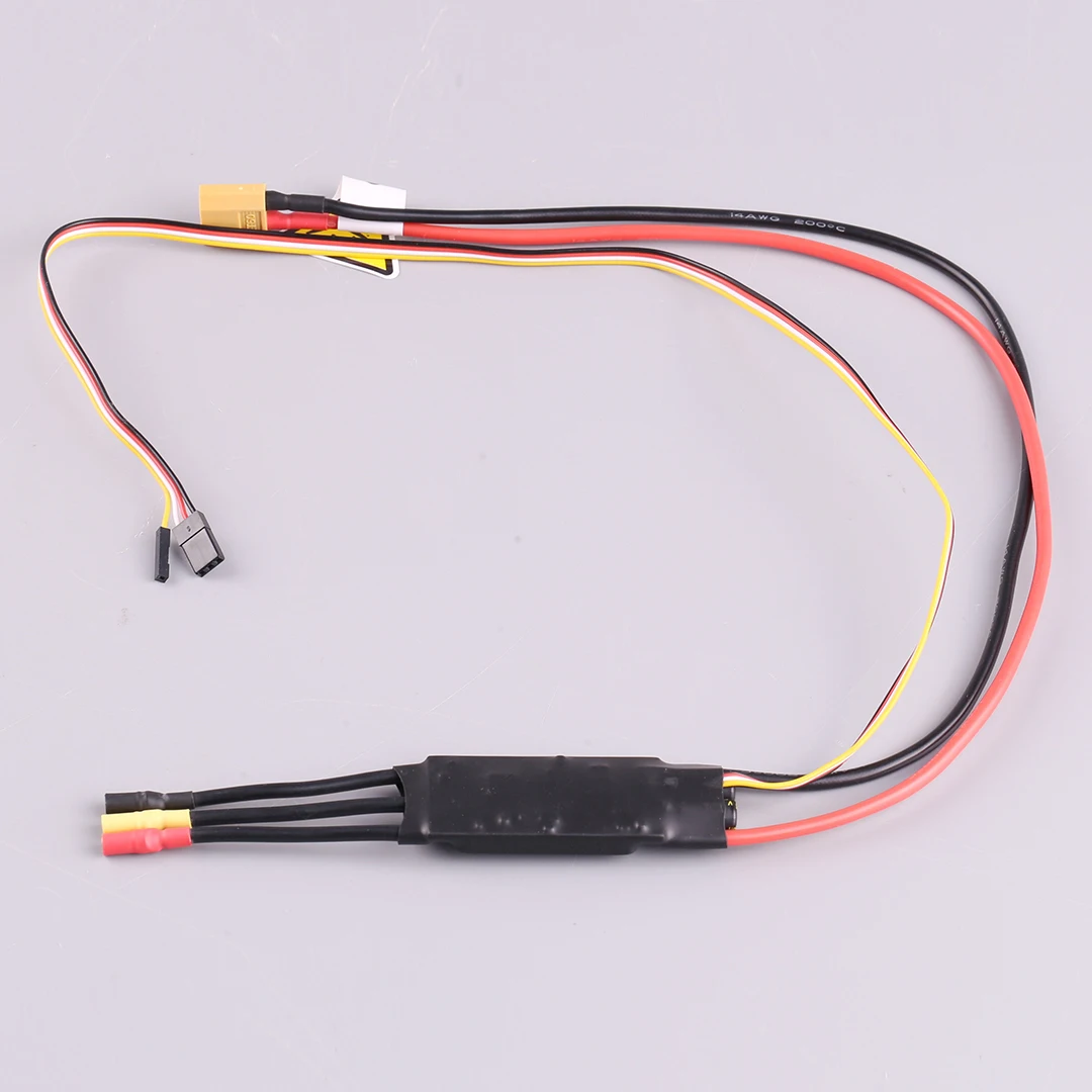 Détail des soudures et du dissipateur thermique du contrôleur ESC FMS 40A XT60 pour planeur RC.