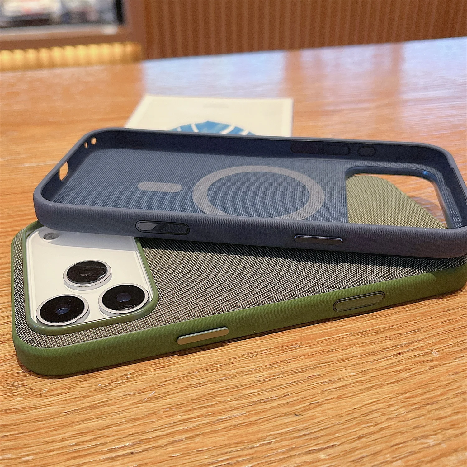 Innovative Woven Magnetic Phone Case with Wireless Charging – Shockproof Design