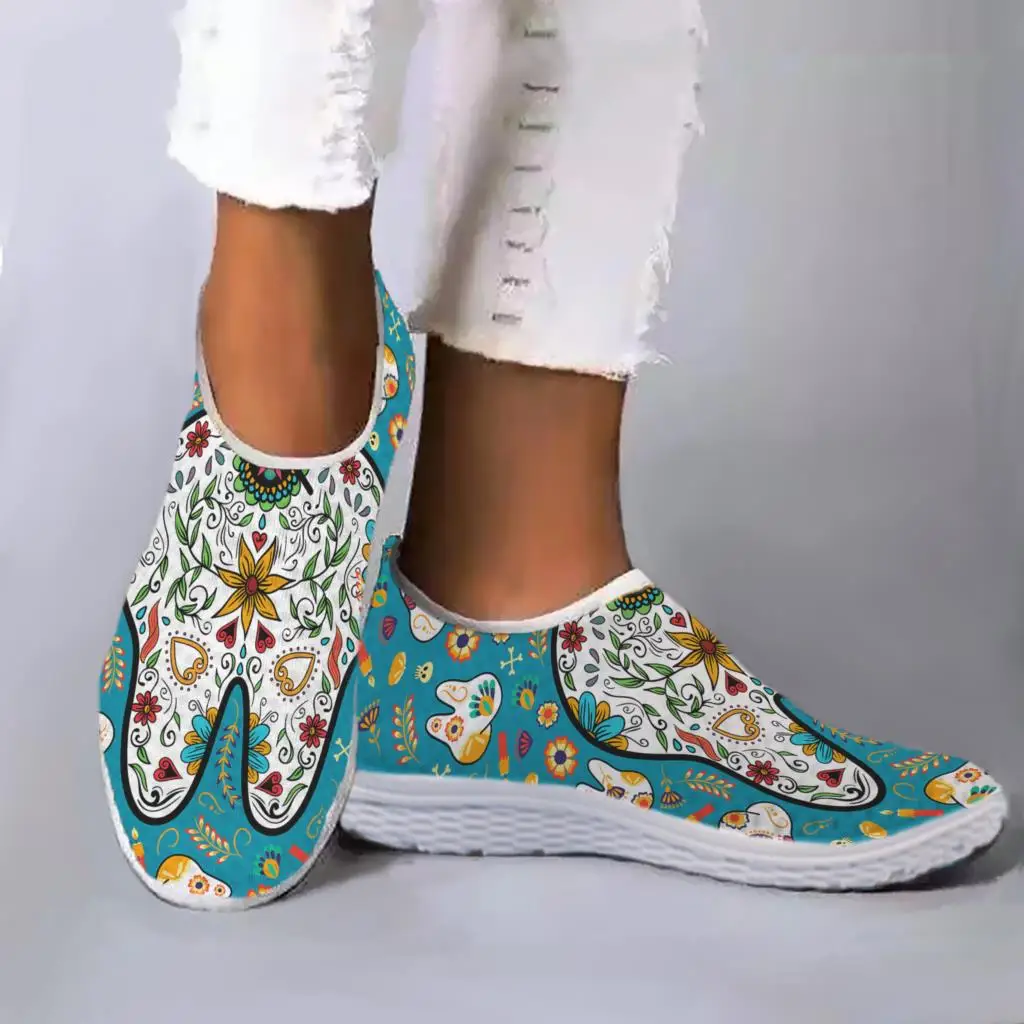 

Trendy Tooth Design Flower Printed Breathable Sneakers Women Slip On Light Non-slip Flats Ladies Casual Shoes
