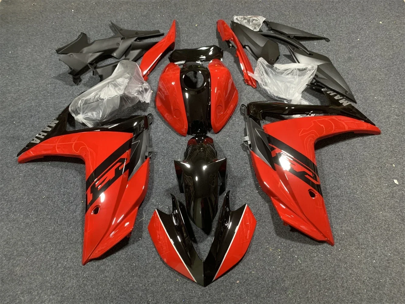

Motorcycle Fairing Kit Suitable for Yamaha R25 15-18 Years R3 2015 2016 2017 2018 Fairing Black red