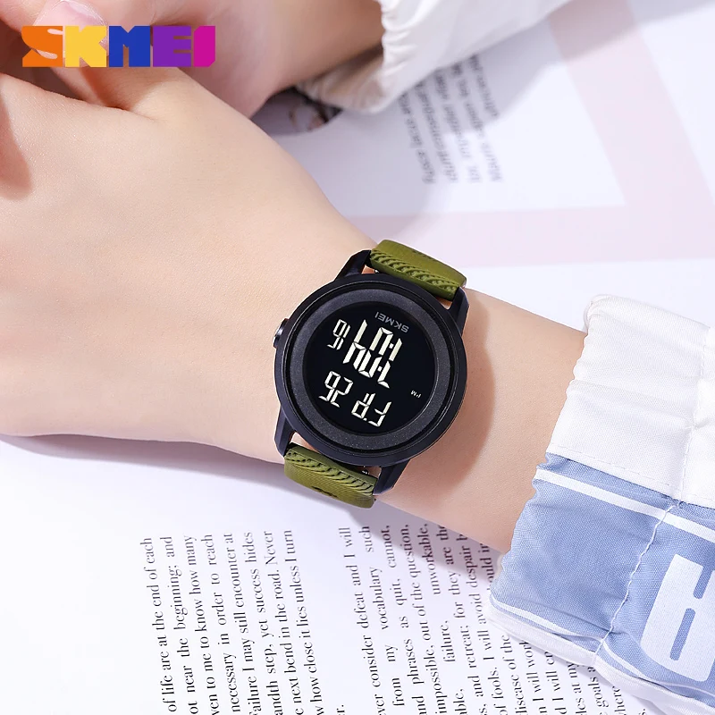 SKMEI Electronic Watch Silicone Strap Large Digital Display Waterproof Army Green Black Red Yellow Lake Blue Pink Stopwatch 2218