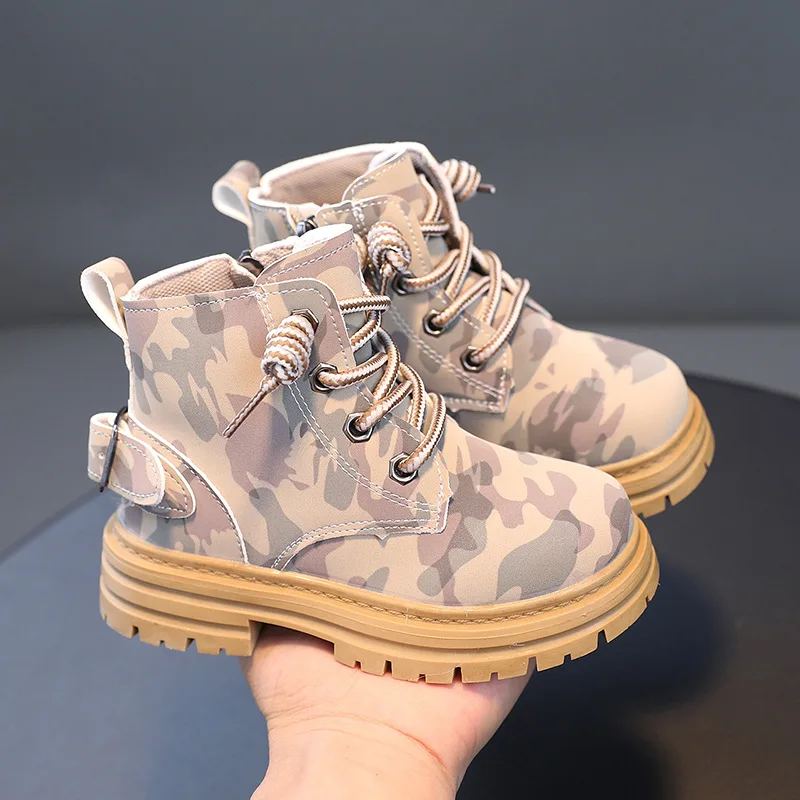 Рисунок 2 - Детские модные камуфляжные ботинки