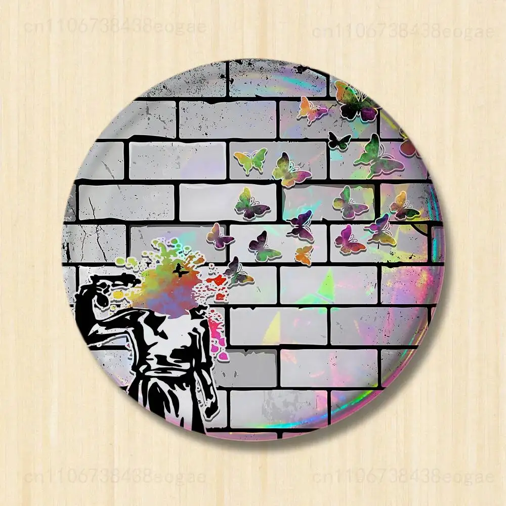 Street Graffiti Art Round Cosplay Pin - Unique Collector's Brooch Souvenir Badge Gift