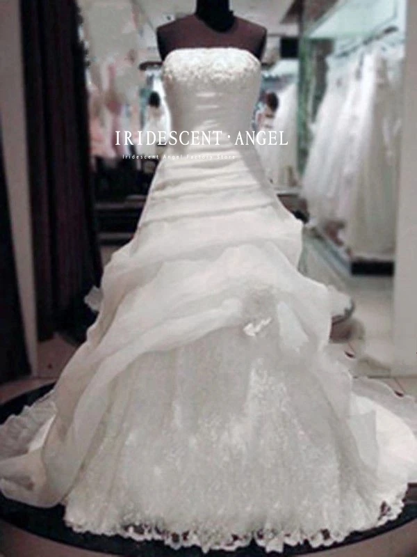 

IRIDESCENT Elegant Ball Gown Sexy Strapless Tiered Court Train Wedding Dresses For Women Vestido De Noiva Arabia Bridal Dresses