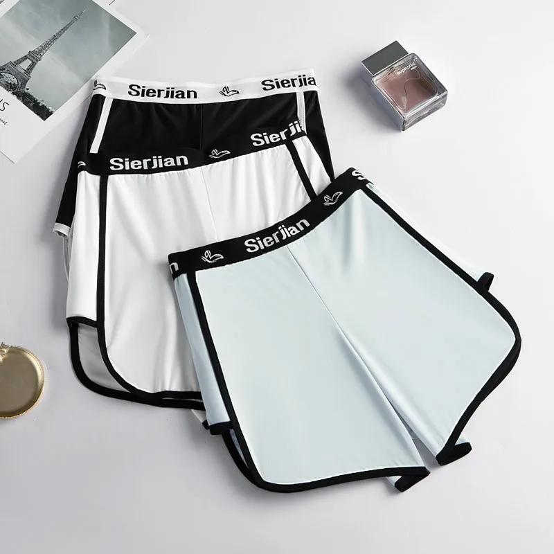 

The new large size high elastic can be worn outside daily sports pants boyshort does not deform breathable ladies boxer pants