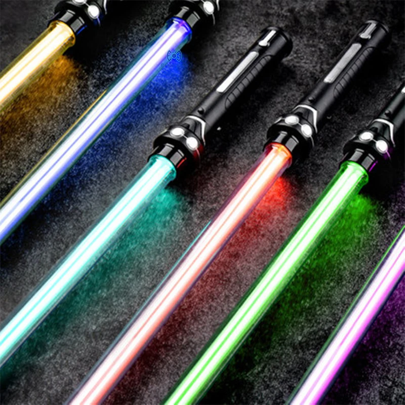 Nowy RGB Lightsaber laserowy miecz zabawki światła Saber 7 zmiana kolorów dzieci Soundfonts siła FX FOC Blaster zabawki Jedi laserowy miecz prezenty