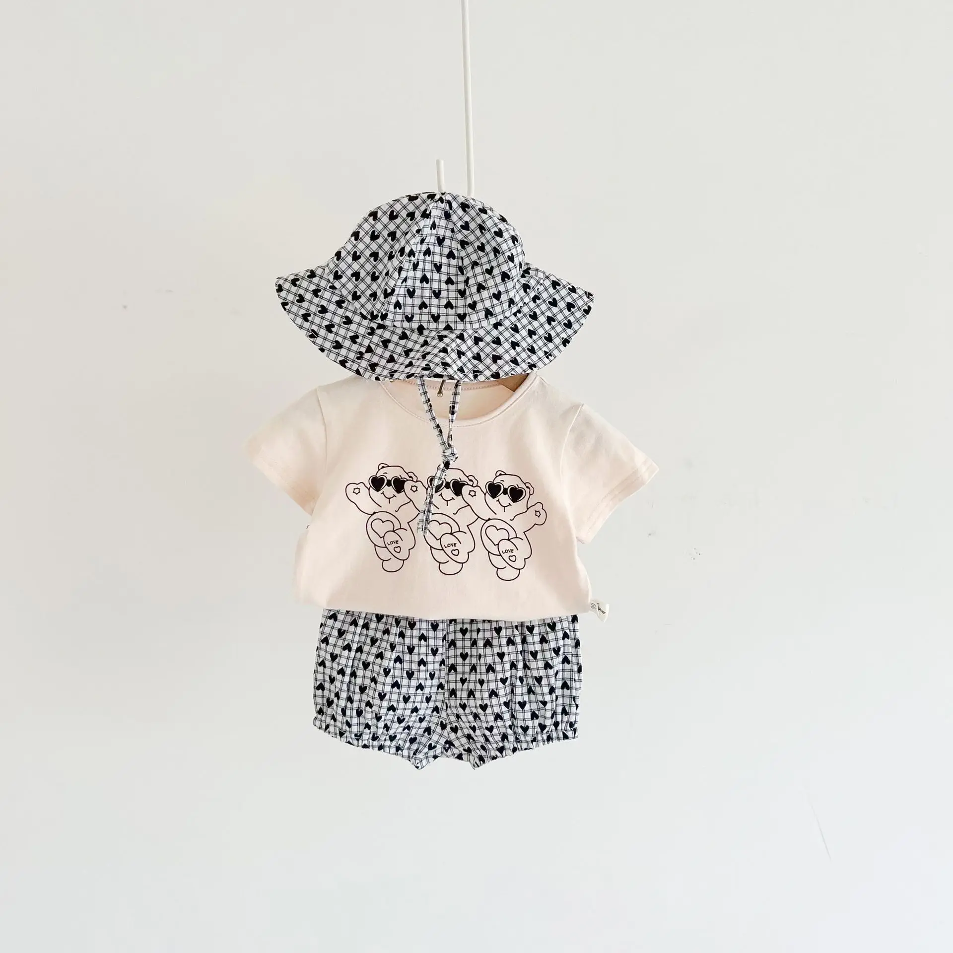 2022 Summer New Baby Short Sleeve Clothes Set Kids Girl Cute Bear Print T Shirt + Shorts + Hat 3pcs Set Infant Boy Outfits Suit Baby Clothing Set best of sale