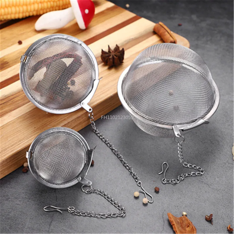 1PCS Stainless Steel Mesh Strainer With Chain SpiceTea Ball Infuser Tea Leak Home Soup Pot Sauces Marinade Seasoning Filter Ball