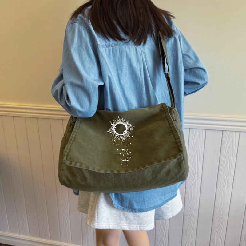 Retro Women's Messenger Bag Canvas Sun Moon Print Large Capacity Shoulder Bag for Daily Use
