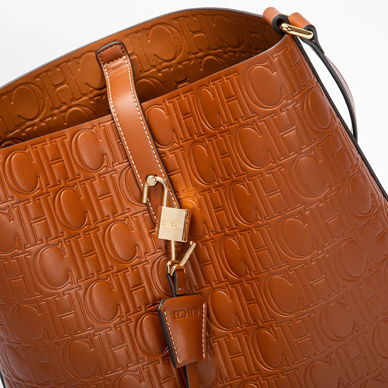 حقيبة عمل نسائية كبيرة الحجم من CHCH، مصممة لتلبية...