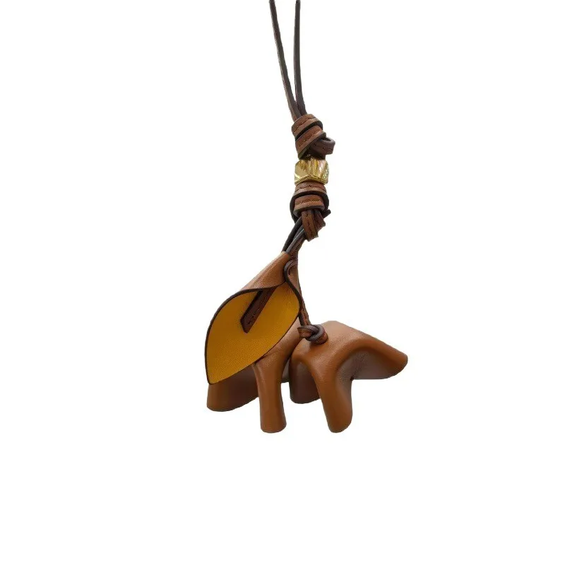 Handmade Floral Cowhide Leather Bag Charm – Versatile Pleated Flower Decoration